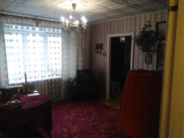 Продаётся трехкомнатная квартира в самом центре Раменского