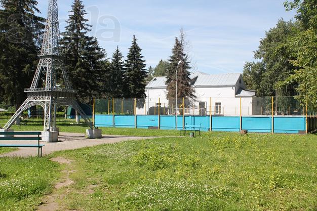 Продаю участок 6 соток около д Старниково