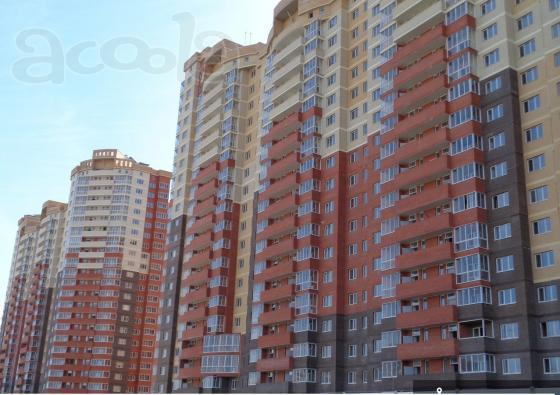 Продаю: 3-к квартира, 90 м, 18/23 эт.