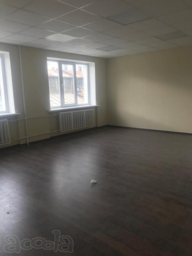 Сдается офисное помещение 51 м2, Москва, Варшавское ш., д. 33, стр. 1, м. Нагатинская 10 мин. пешком
