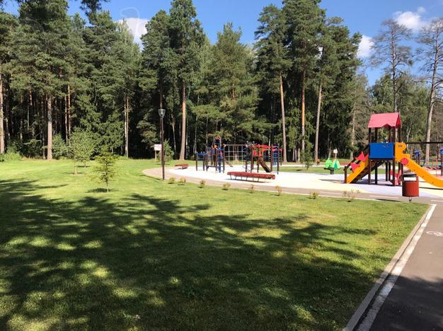 Продаётся 6 соток, вблизи д. Бурцево,