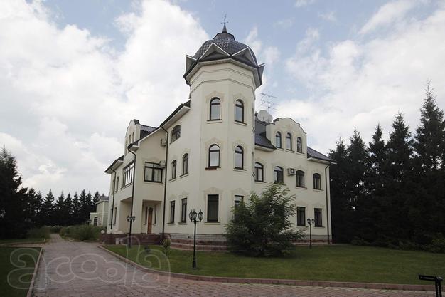 Продажа: усадьбы 1208 кв.м. в КП Лесной Городок