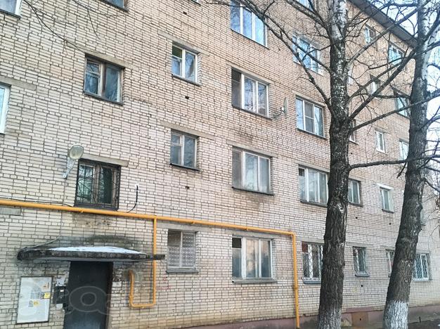 Продам 1 комн. квартиру г. Серпухов, ул. Фрунзе, д.11а