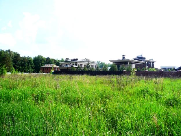 Продаю Участок на Ильинском ш. 14 км от МКАД д. Бузланово КП «Прозорово».