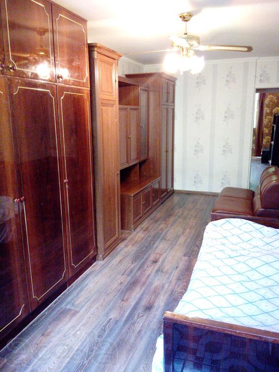 Продаю долю в квартире.